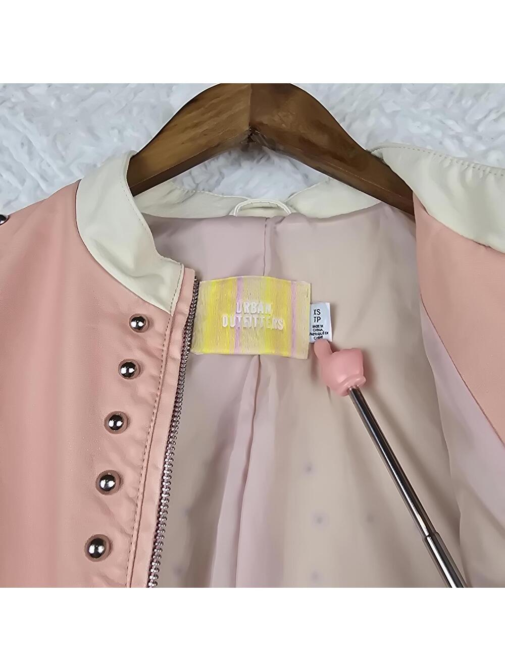 Urban Outfitters Pink Cream Studded Cropped Moto Jacket Women's XS - Picture 3 of 9
